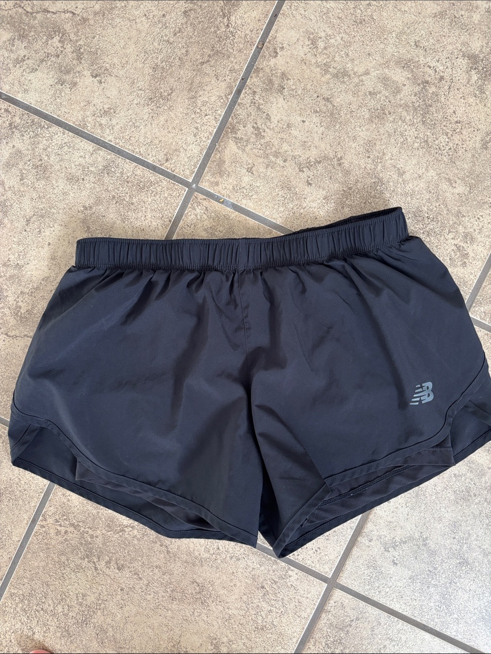 New Balance Black Work Out Shorts Size Medium